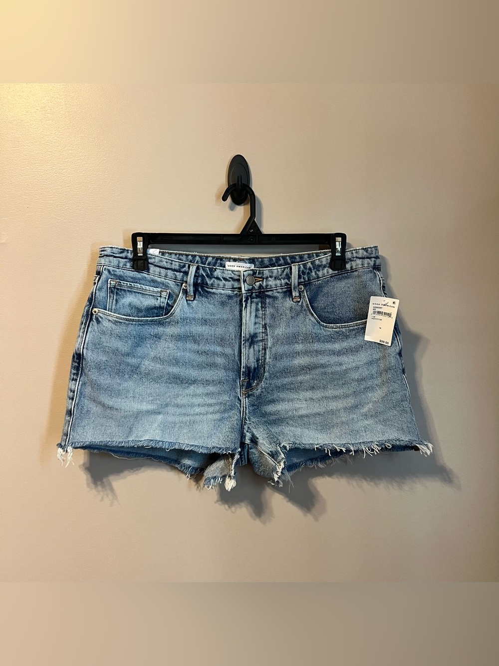 NWT Good American Jean Shorts - size 14/32
